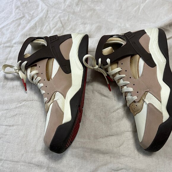 Nike Air Flight Huarache NAS - hemp/sesame/baroque brown, MEN 10.5 - Picture 2 of 7